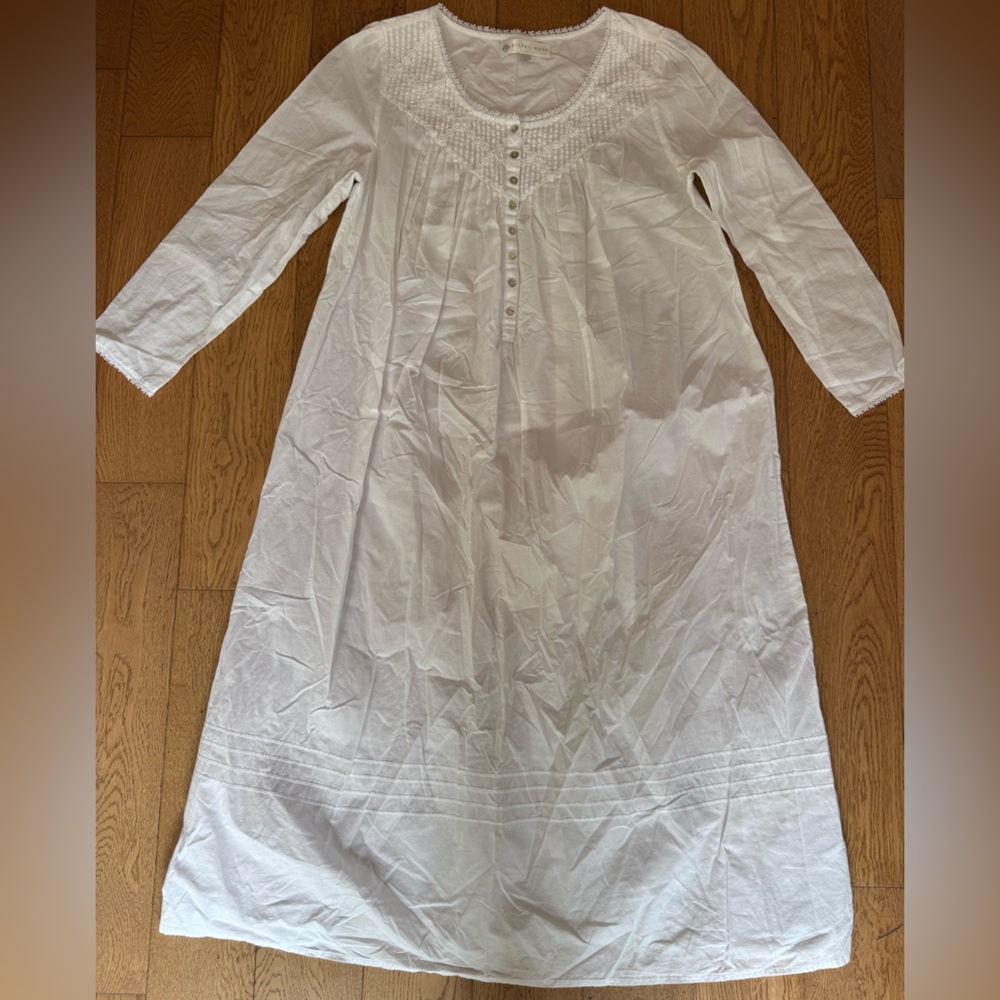 Eileen West White Long Sleeve Nightgown - Picture 4 of 16